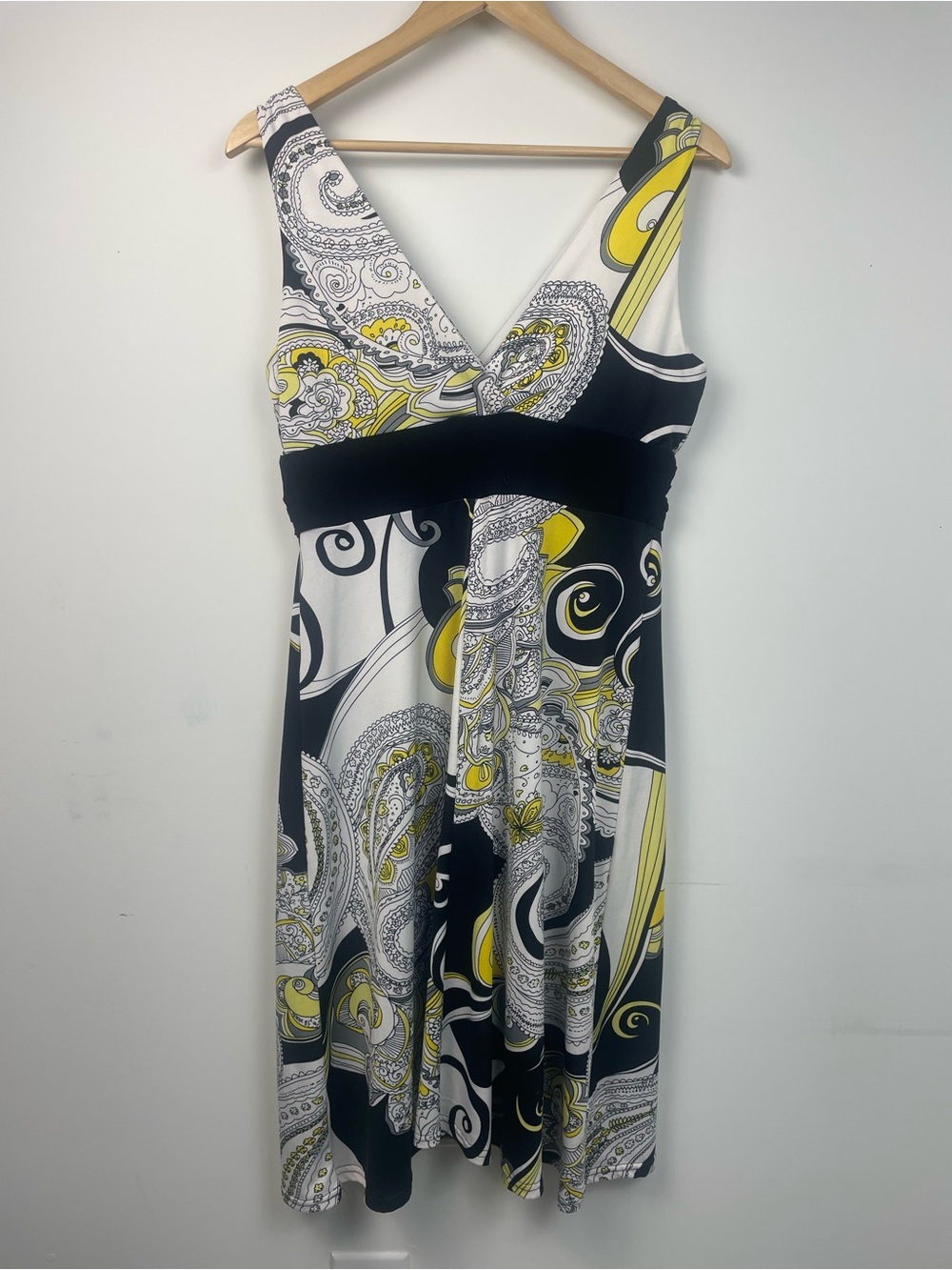 Jessica Paisley Abstract Printed V-Neck Faux Wrap Dress Size 10